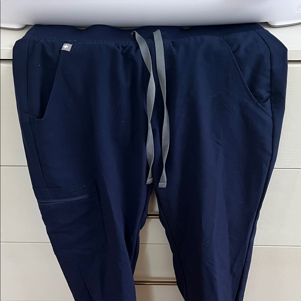 Figs Women’s Navy Blue Scrub Joggers